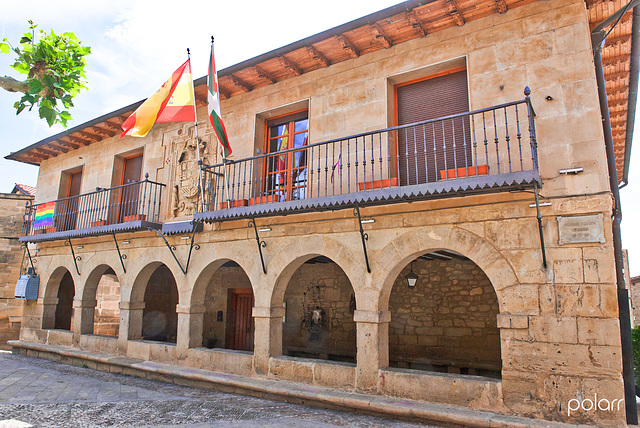 Ayuntamiento de Elciego (Álava) + (4 notas)