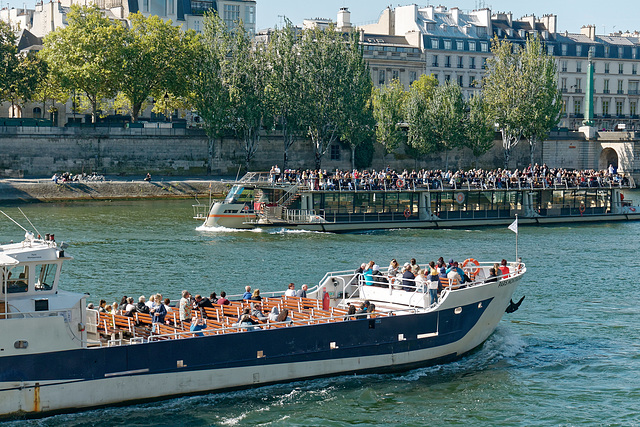 Beaucoup plus de monde en direction de l'Est