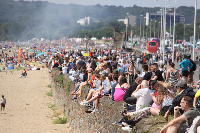 Airshow Crowds