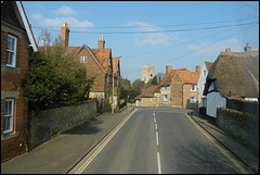 approaching Thame