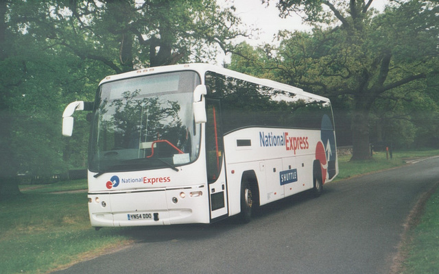 Burtons Coaches YN54 DDO - 16 May 2005 Burtons Coaches YN54 DDO - 16 May 2005