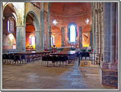 L'interno della Sacra di San Michele