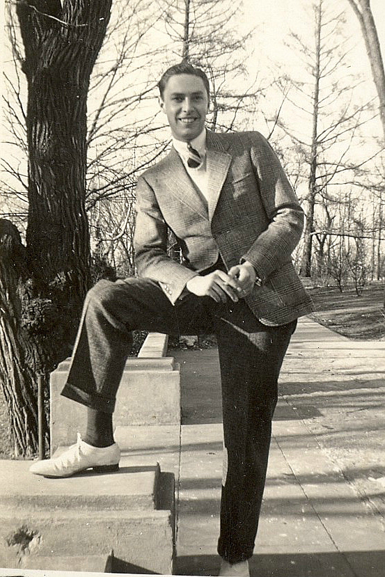 The Arrow Collar Man...Carl Grossenbach at the University of Wisconsin, about1936