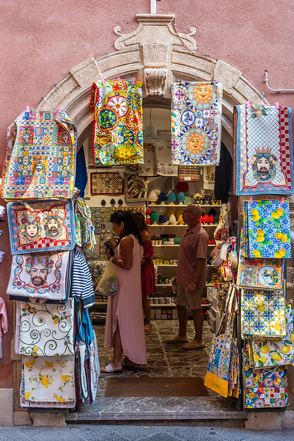 Per i turisti - Taormina, Sicily