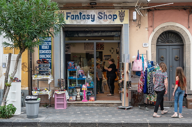 Fantasy Shopping - Messina, Sicily