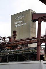 Kohlenturm mit Schriftzug (Kokerei Zollverein, Essen-Stoppenberg) / 16.06.2018