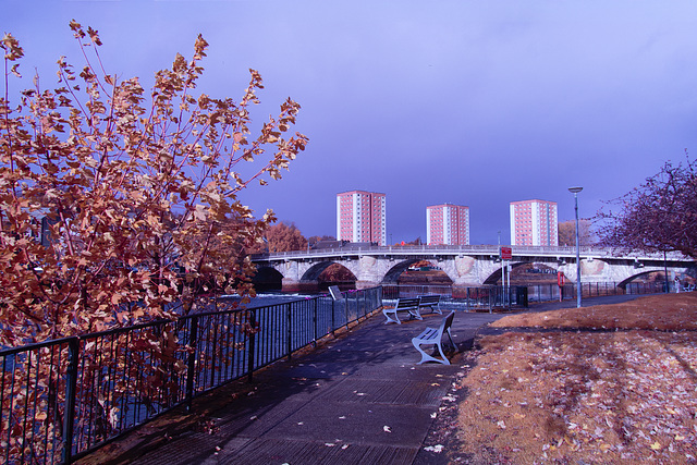 Dumbarton Quay - IRChrome