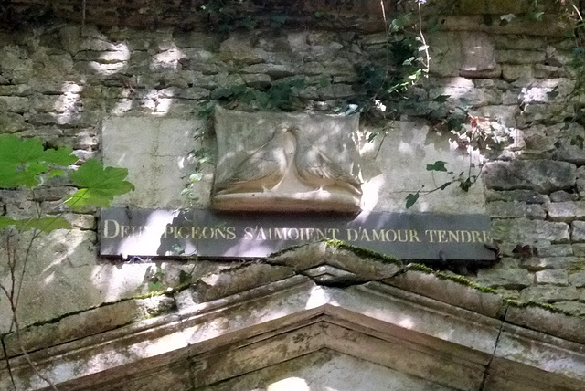 Pigeonnier du château de Canon