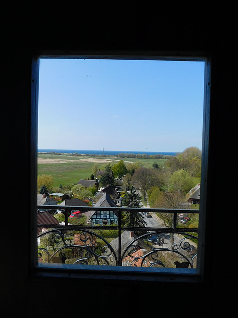 Blick aus dem Kirchturmfenster nach Westen