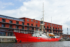 das Feuerschiff Fehmarnbelt im Hansahafen - Media Docks (© Buelipix)
