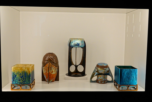 Iridescent vases