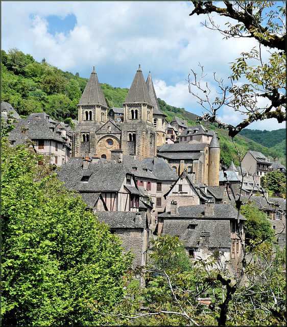 Conques (12) 22 mai 2019. Abbatiale Sainte-Foy.