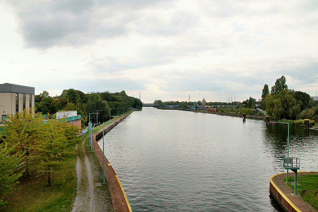 Rhein-Herne-Kanal, Unterwasser der Schleuse Wanne-Eickel / 5.10.2019