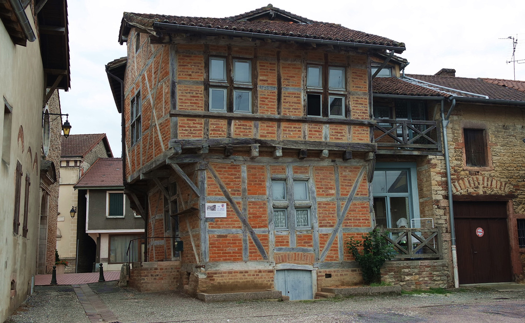 Romenay