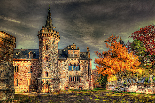 Schloß Reinhardsbrunn. Der Rapunzelturm. 201510