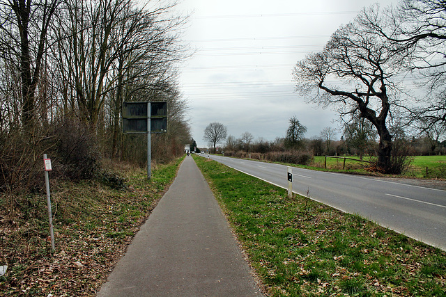 Ahrstraße (Voerde-Möllen) / 4.03.2017