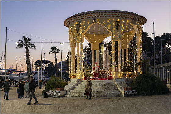 Kiosque bandolais - Bandolaischer Kiosk - Bandolais bandstand