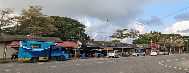 Camion Bahagian Kejuruteraan Elektrix