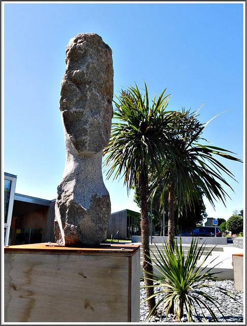 Sculpture de Denis Monfleur à Plouer sur Rance (22)