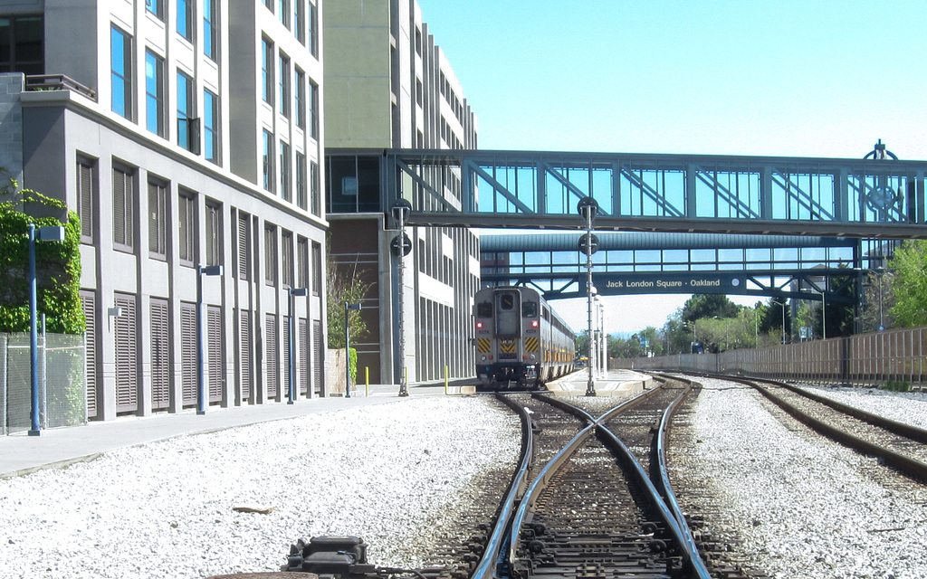 Jack London Square Amtrak 5336