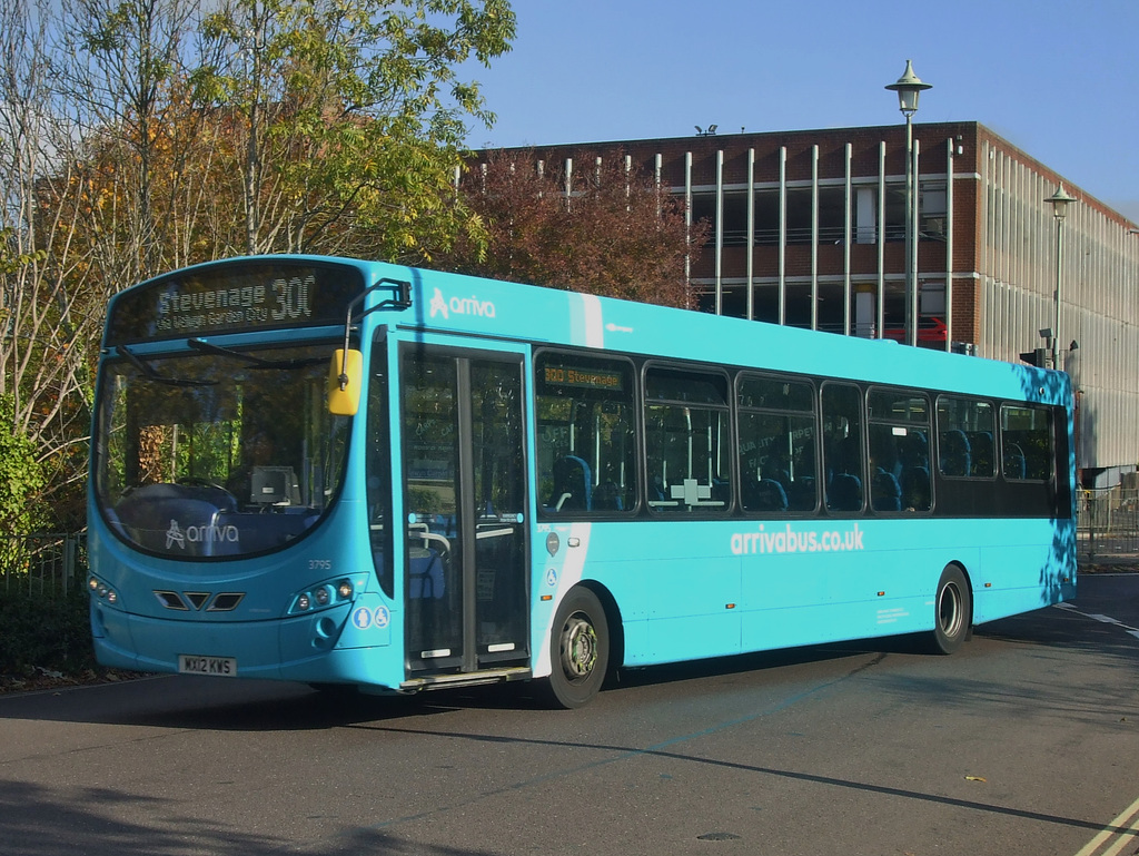 DSCF5269 Arriva 3795 (MX12 KWS) in Welwyn Garden City - 25 Oct 2018