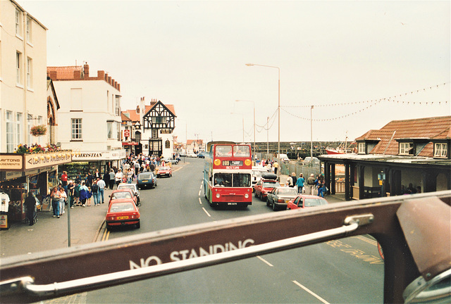 East Yorkshire/Scarborough & District 637 (DRB 307H) in Scarborough – 12 August 1994 (237-19)