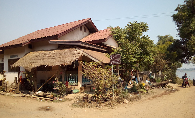 Traversier / Ferry  (Laos)