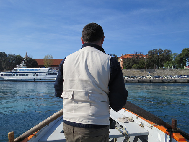 Zadar : barque-taxi.