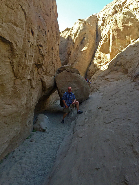 Calcite Mine Slot Canyon Hike (0681)