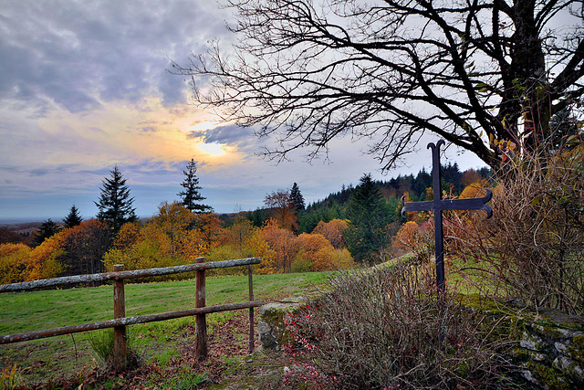 crépuscule sur les monts de Blond (3)