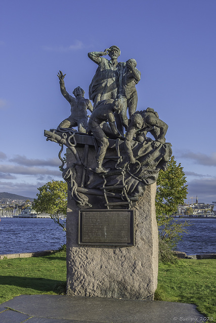 Gedenkskulptur vor dem Frammuseum ... P.i.P. (© Buelipix)