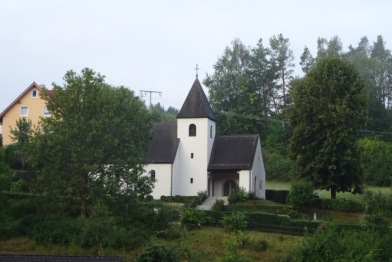 Högen, Pfarrkirche St. Johannes