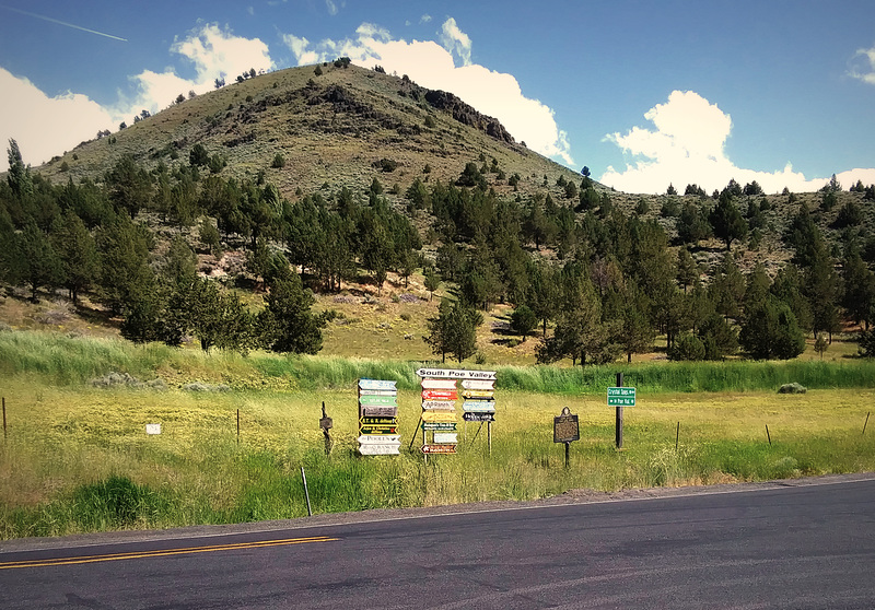 Poe Valley ranchers' signs