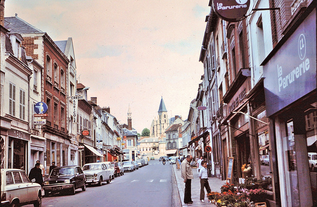 Clermont (60) 15 mai 1976. (Diapositive numérisée).