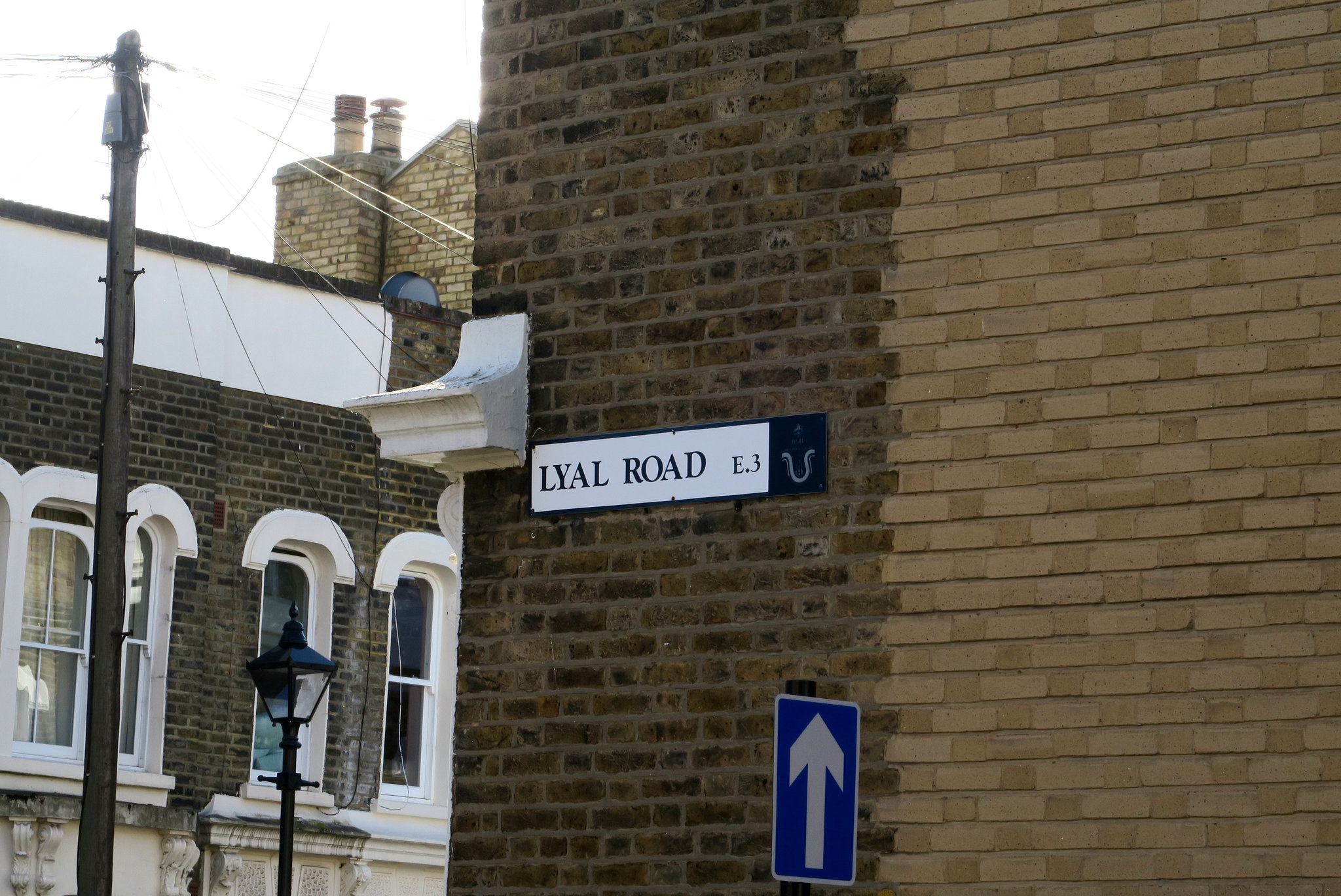IMG 9308-001-Lyal Road
