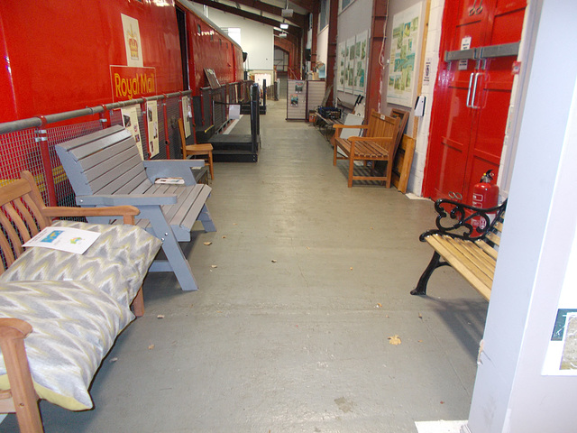 rsr[25] - seats aplenty