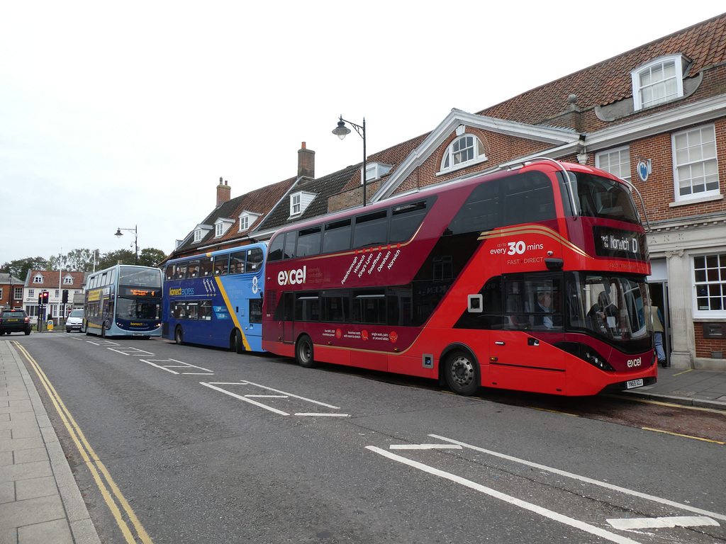 Buses in East Dereham - 28 Sep 2020 (P1070827)