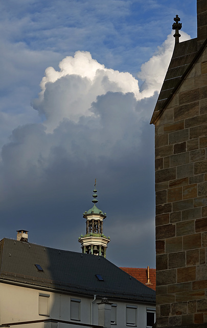 Wolken- und Glockenspiel beim "Alten Rathaus"