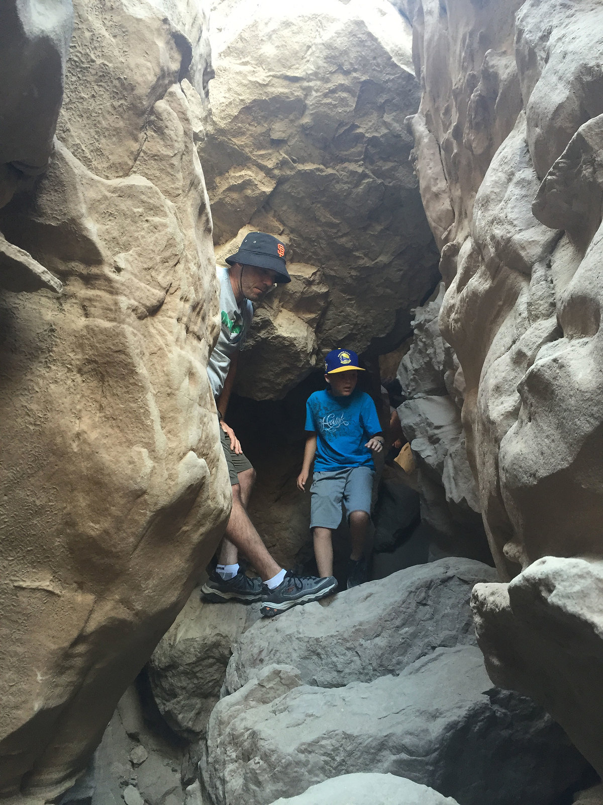 Calcite Mine Slot Canyon Hike (0704)