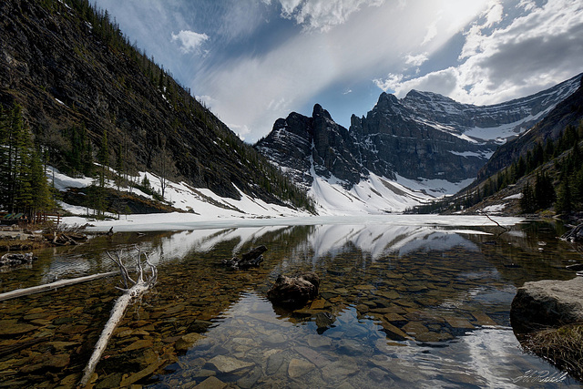 The beautiful Lake Agnes