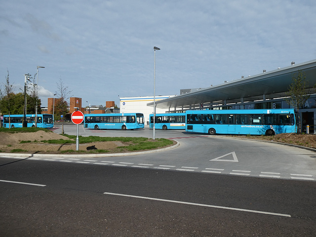 Bus Interchange, Stevenage - 25 Sep 2022 (P1130359) Bus Interchange, Stevenage - 25 Sep 2022 (P1130359)