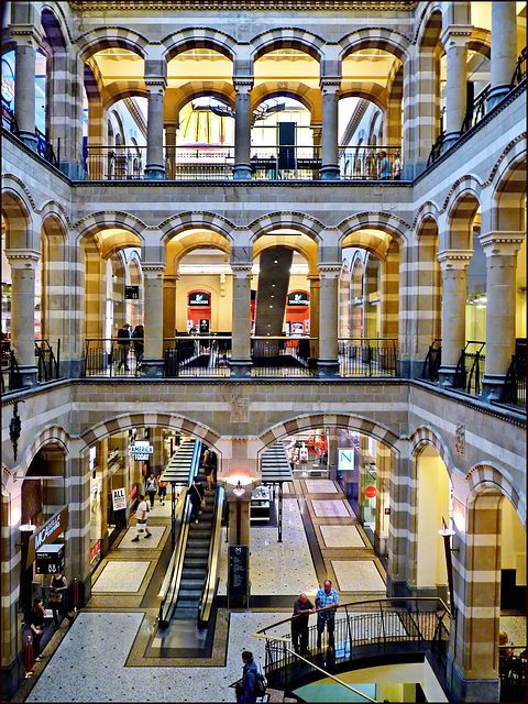 Amsterdam : 3 piani per lo shopping -  HFF - HAPPY FENCE FRIDAY