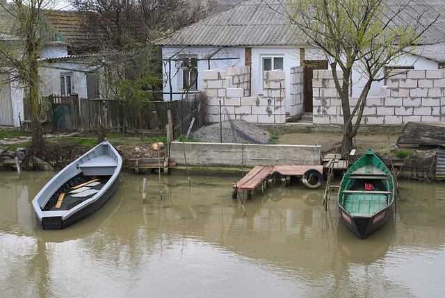 Die Boote an Bilhorod-Kanal-Straße