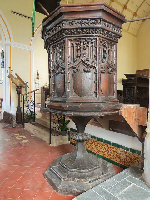 bigbury church, devon