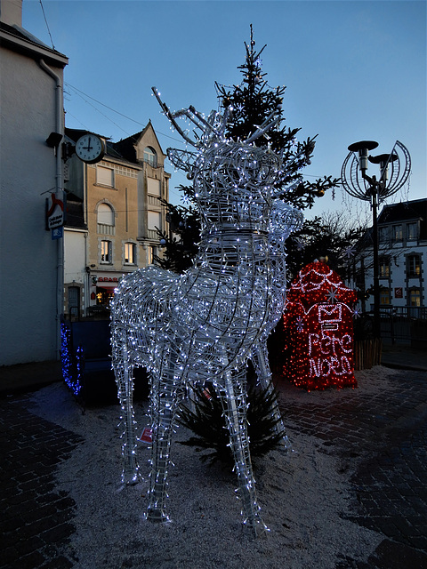 j'ai attendu pas vu le Père NOEL