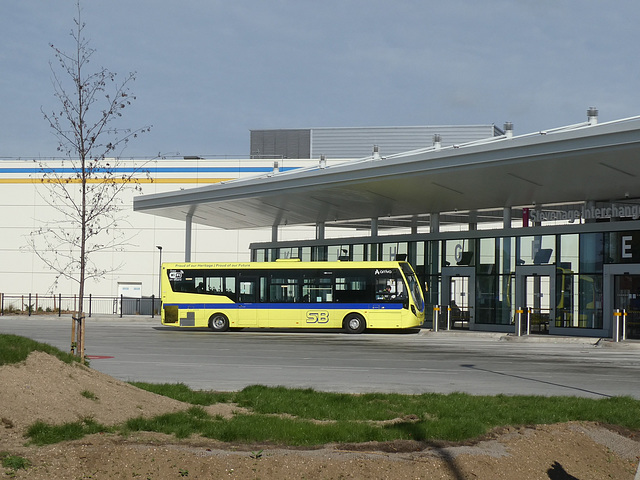 Bus Interchange, Stevenage - 25 Sep 2022 (P1130369)