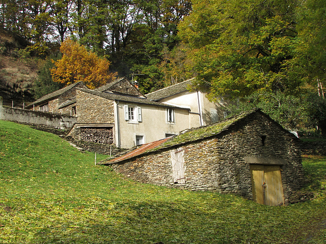 15-Le Mas sur la route du Magistavol