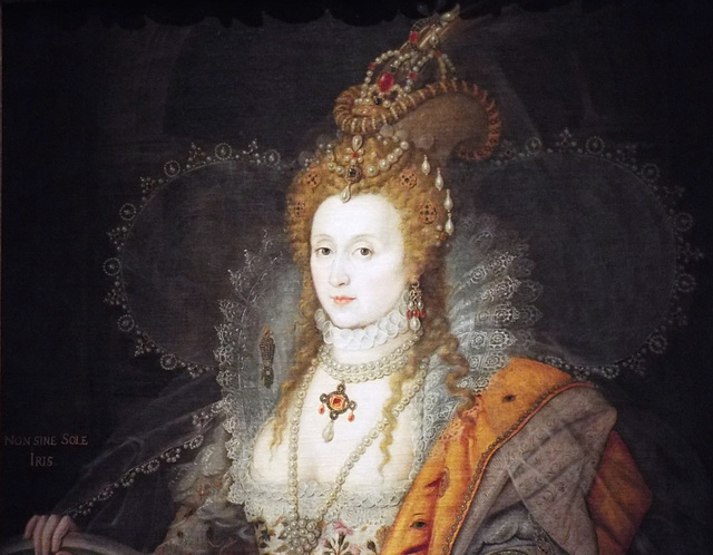 Detail of the Rainbow Portrait of Elizabeth I in the Metropolitan Museum of Art, January 2023 Detail of the Rainbow Portrait of Elizabeth I in the Metropolitan Museum of Art, January 2023