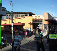 Mercado Central, Calle 8