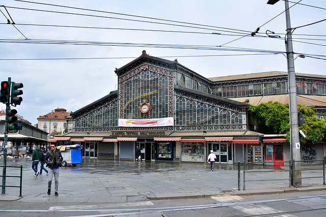 Turin 2017 – Market hall on the Piazza della Repubblica